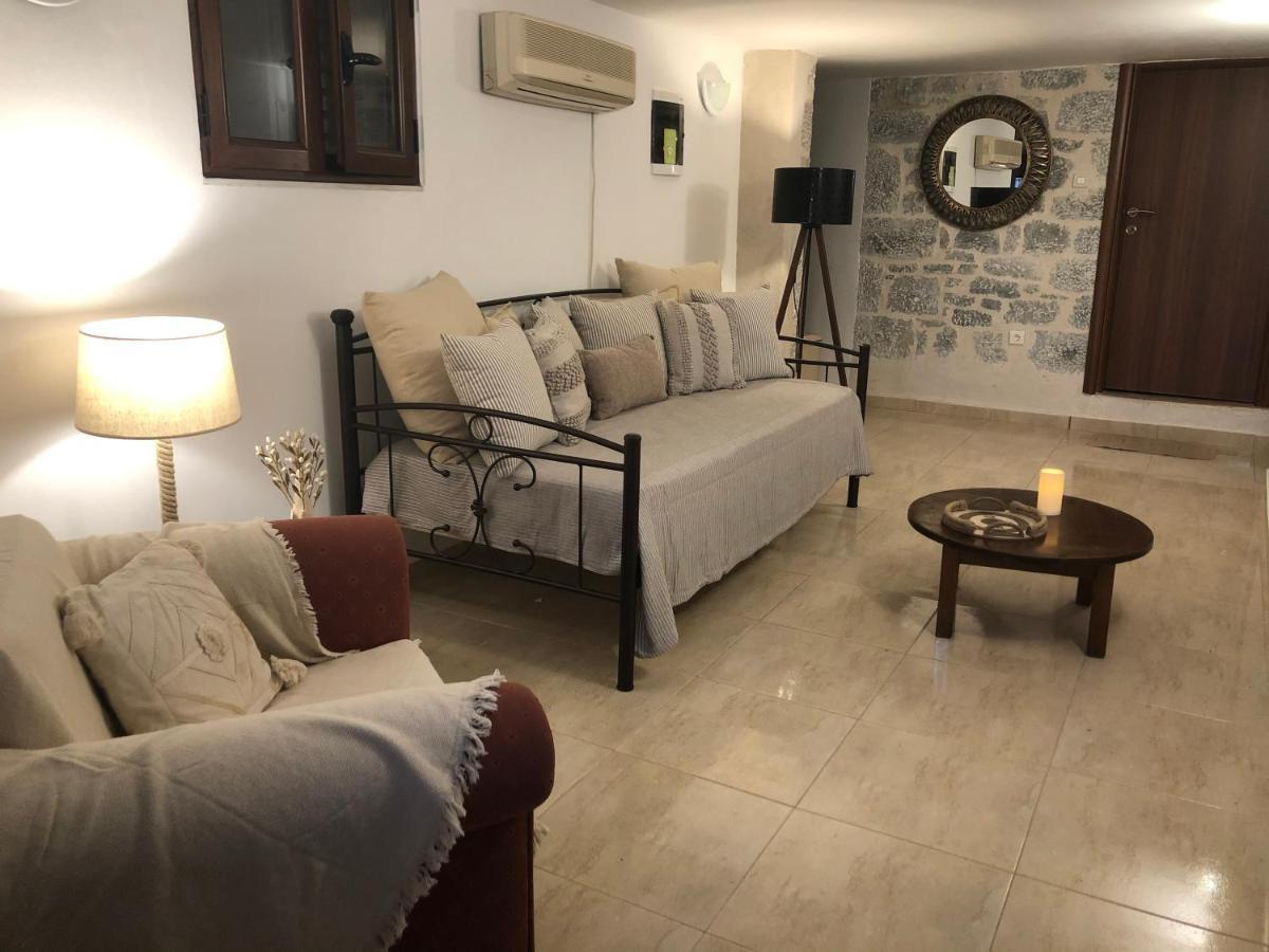 Álika Kamares Cave House 3 아파트 외부 사진